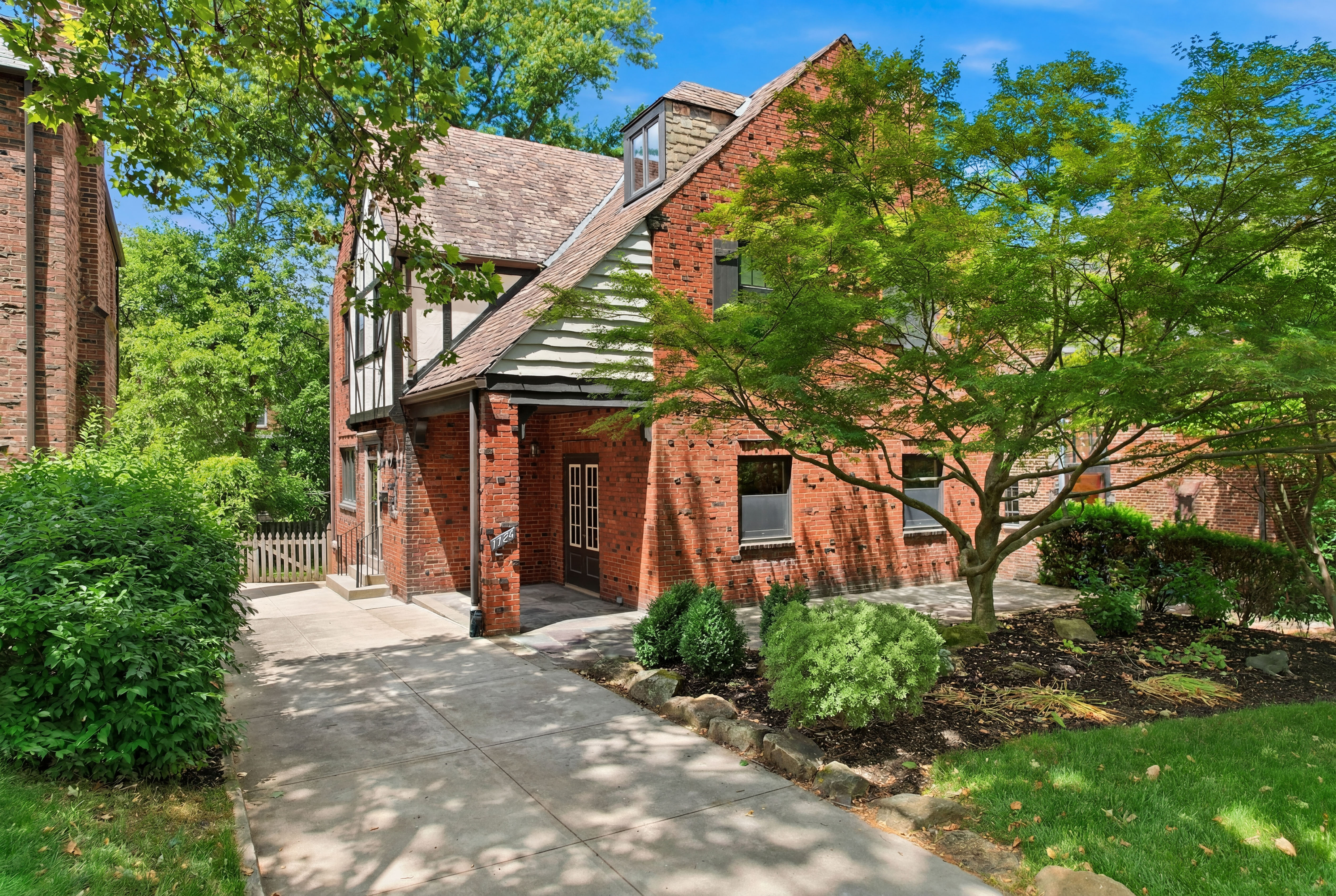  1264 Bellerock Street, Pittsburgh, PA 15217 - 物件實景