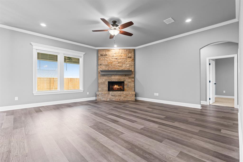 Robinson, Texas, 76706, United States, 4 Bedrooms Bedrooms, ,3 BathroomsBathrooms,Residential,For Sale,1805601