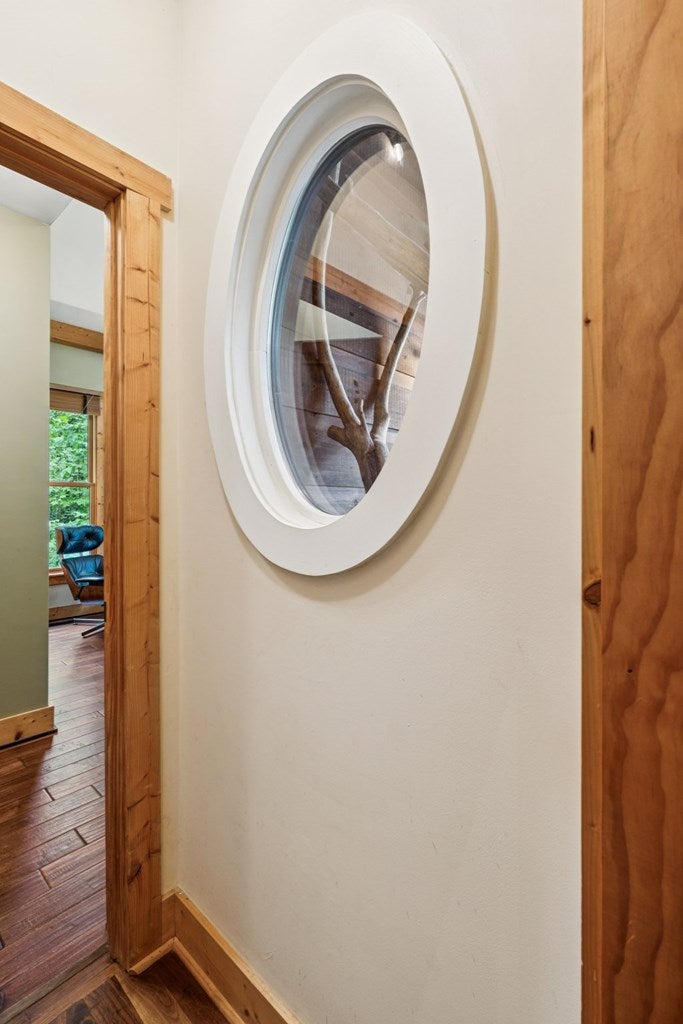 Ellijay, Georgia, 30540, United States, 3 Bedrooms Bedrooms, ,4 BathroomsBathrooms,Residential,For Sale,1952402