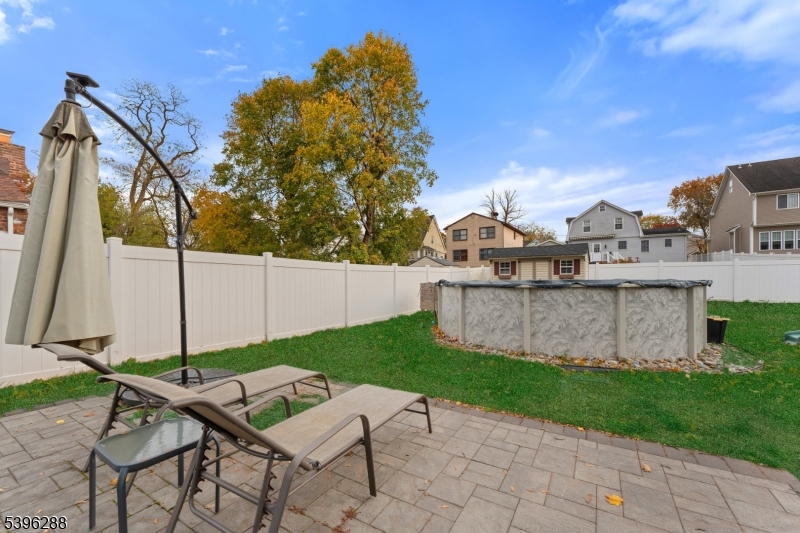 Dunellen Boro, New Jersey, 08812, United States, 5 Bedrooms Bedrooms, ,2 BathroomsBathrooms,Residential,For Sale,1989398