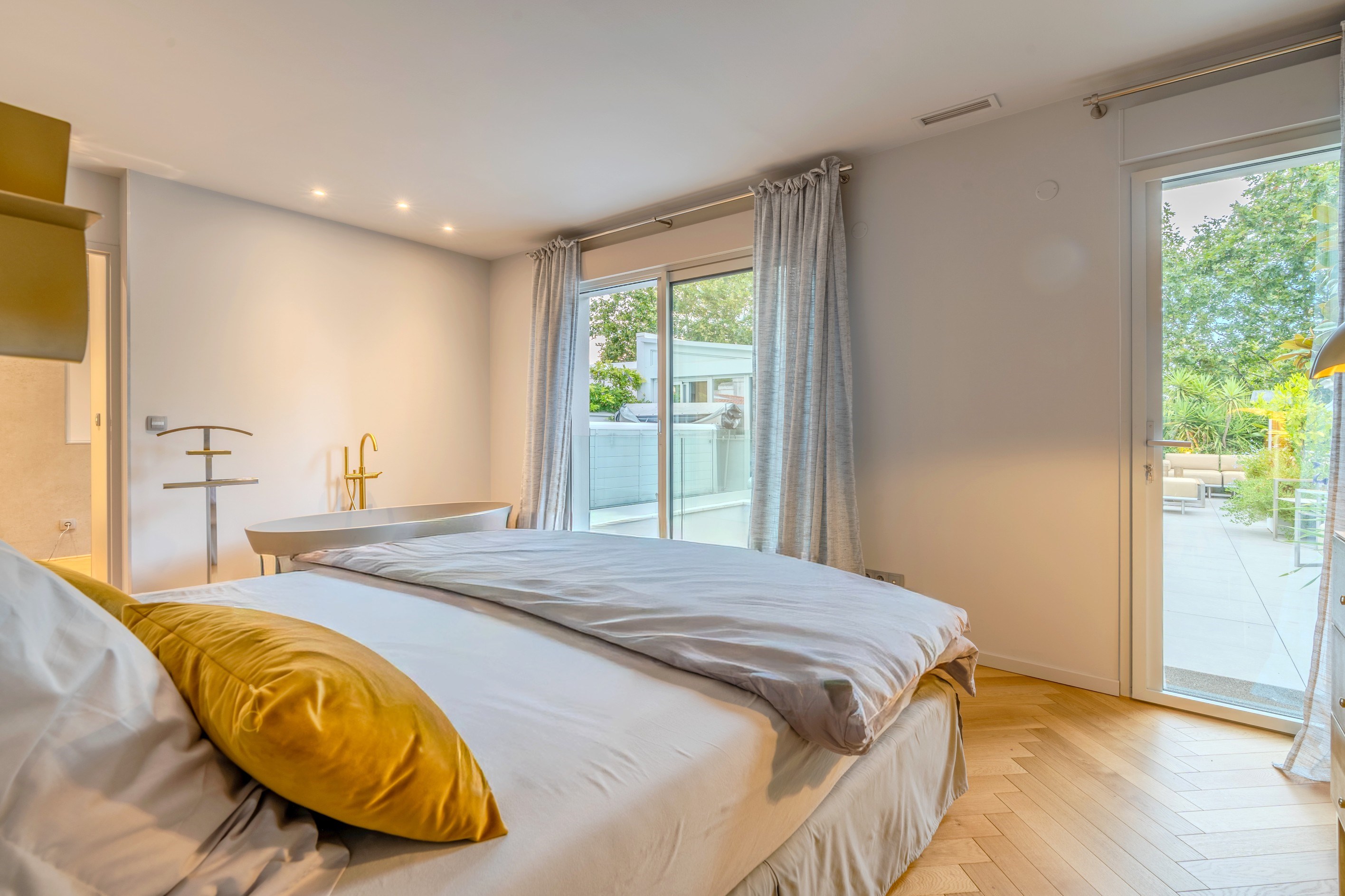  PERPIGNAN – A DUPLEX GARDEN APARTMENT IN THE HEART OF THE GOLDEN TRIANGLE - 物件實景