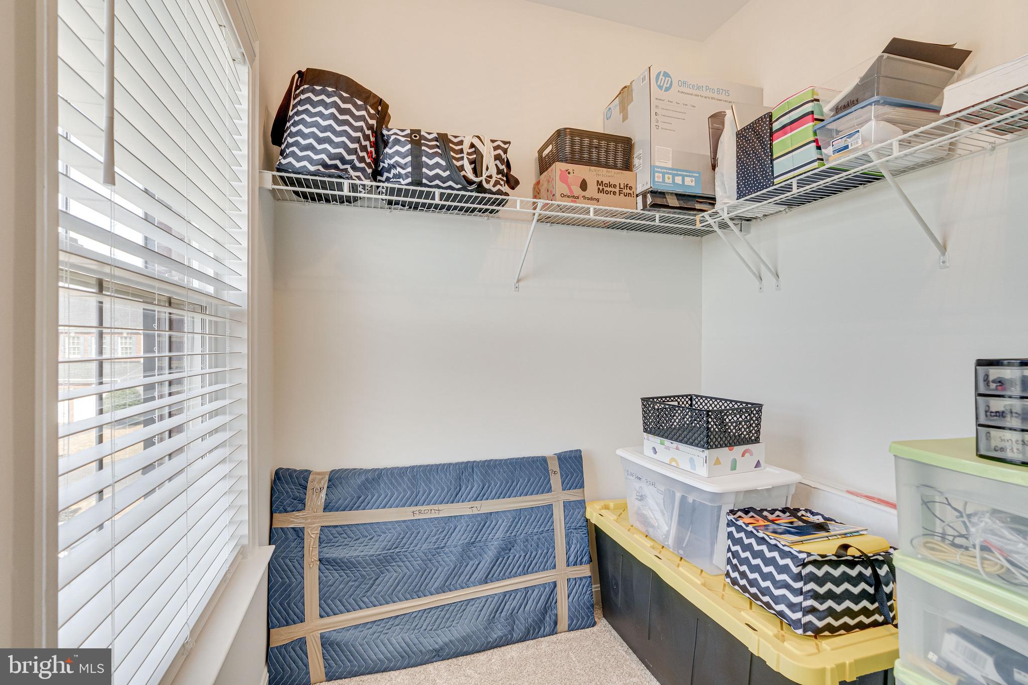 Bealeton, Virginia, 22712, United States, 4 Bedrooms Bedrooms, ,3 BathroomsBathrooms,Residential,For Sale,1986085