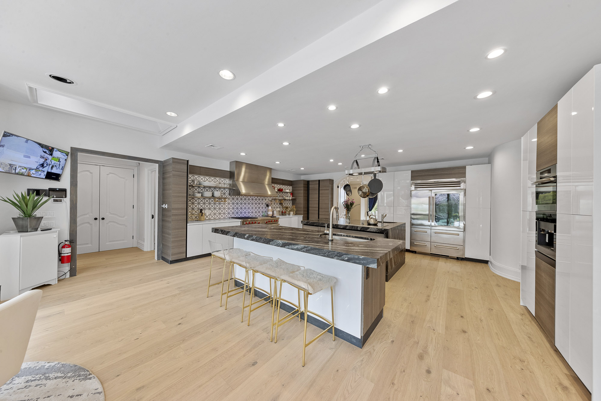  142 Hoover Drive, Cresskill, NJ, 07626 - 物件實景