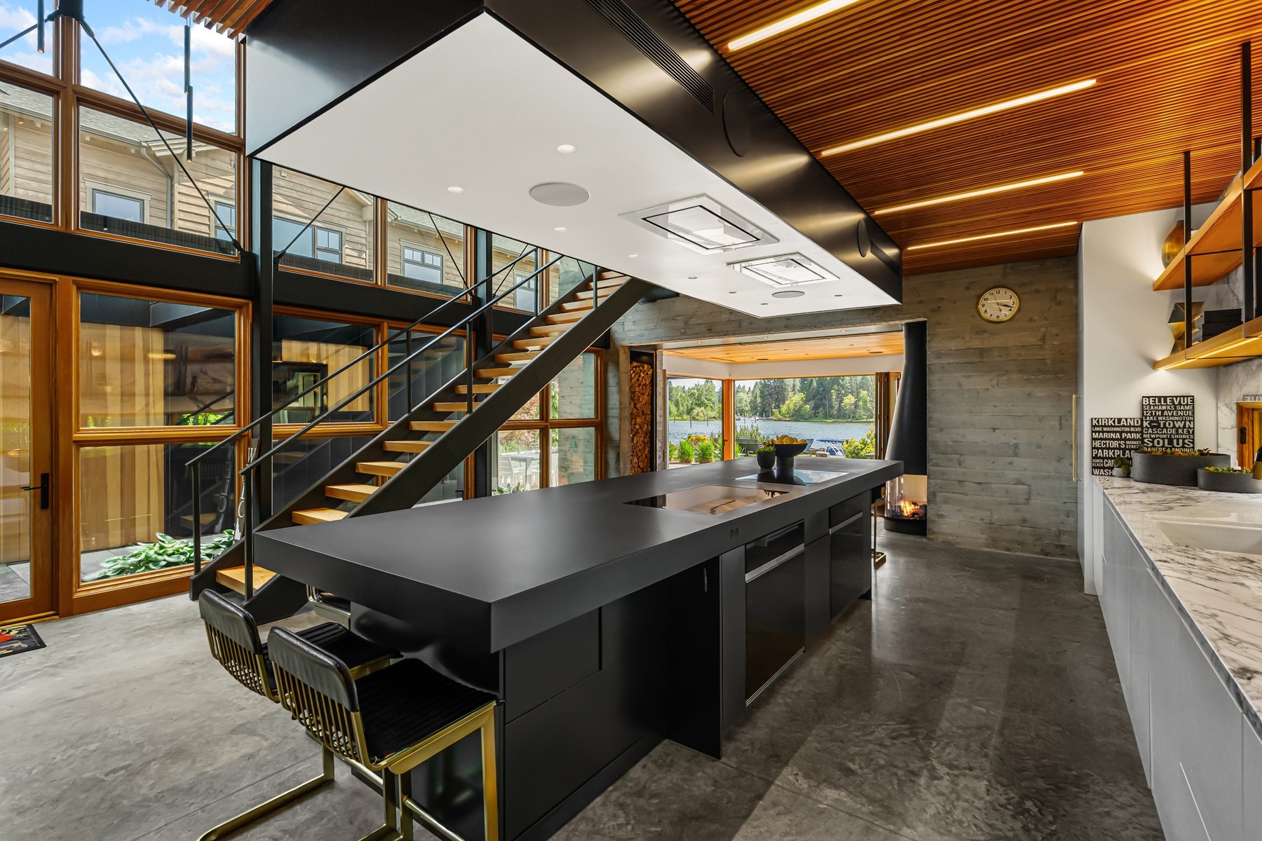  1418 W Bellerive Ln - 物件實景
