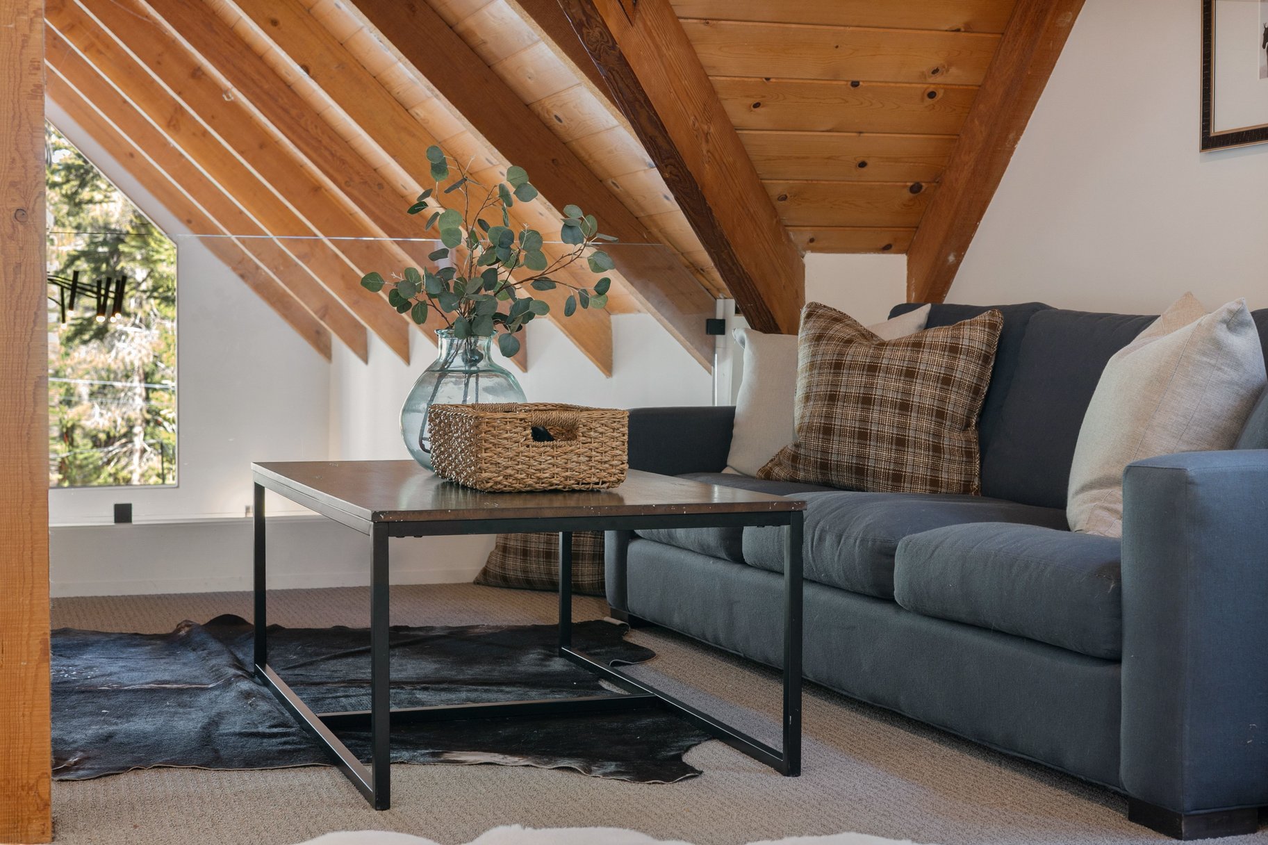  Beautifully Renovated Home With Room to Entertain - 物件實景