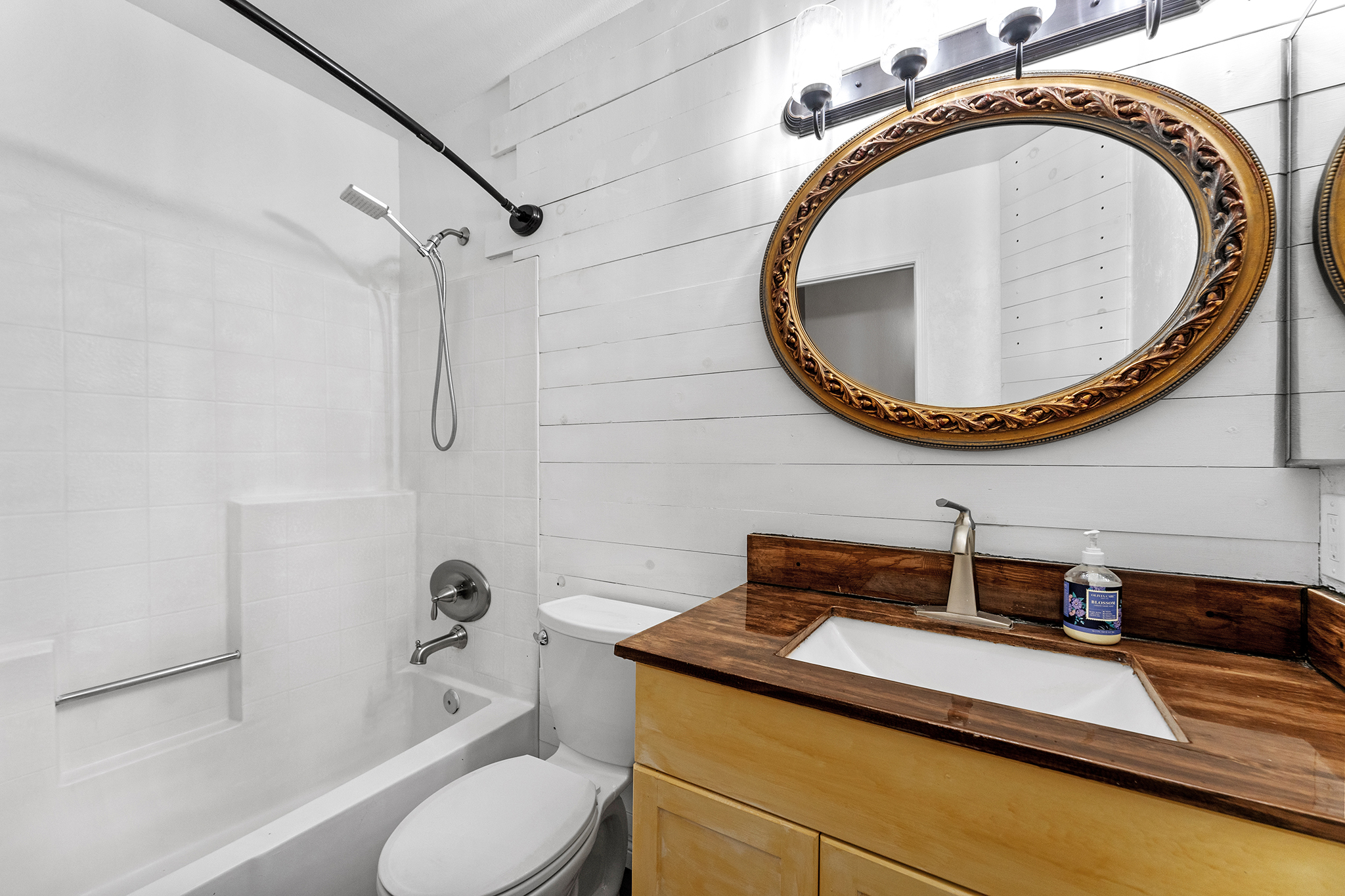 Banning, California, 92220, United States, 4 Bedrooms Bedrooms, ,2 BathroomsBathrooms,Residential,For Sale,1983509