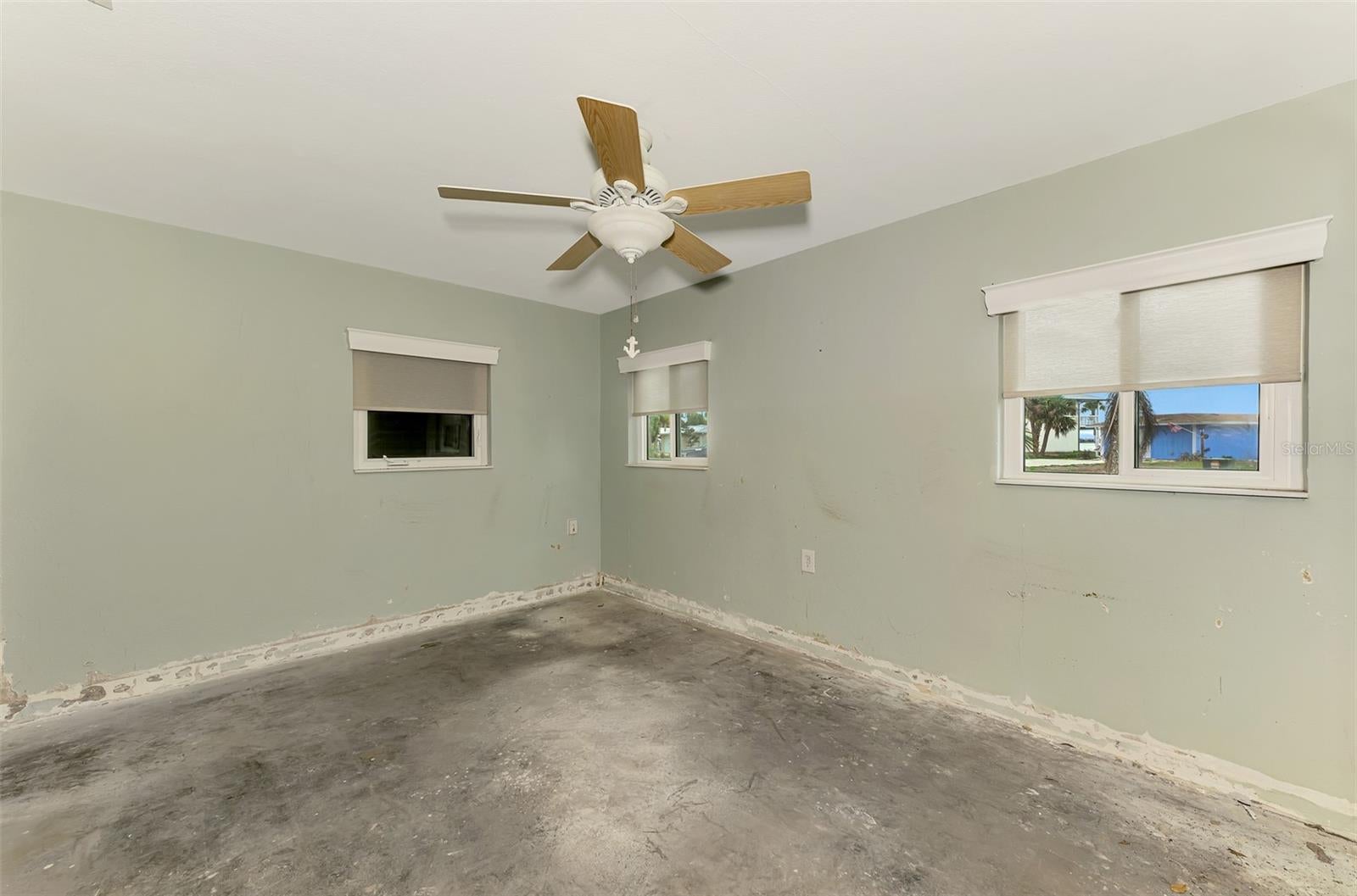 ENGLEWOOD, Florida, 34223, United States, 2 Bedrooms Bedrooms, ,3 BathroomsBathrooms,Residential,For Sale,1990231