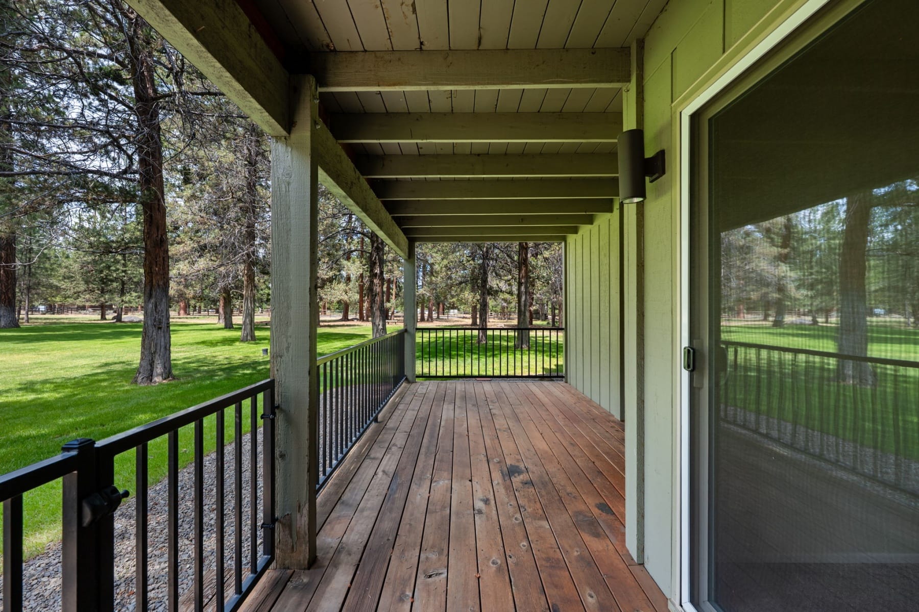  897 E Desperado Trail #UNIT 102 Sisters, OR 97759 - 物件實景