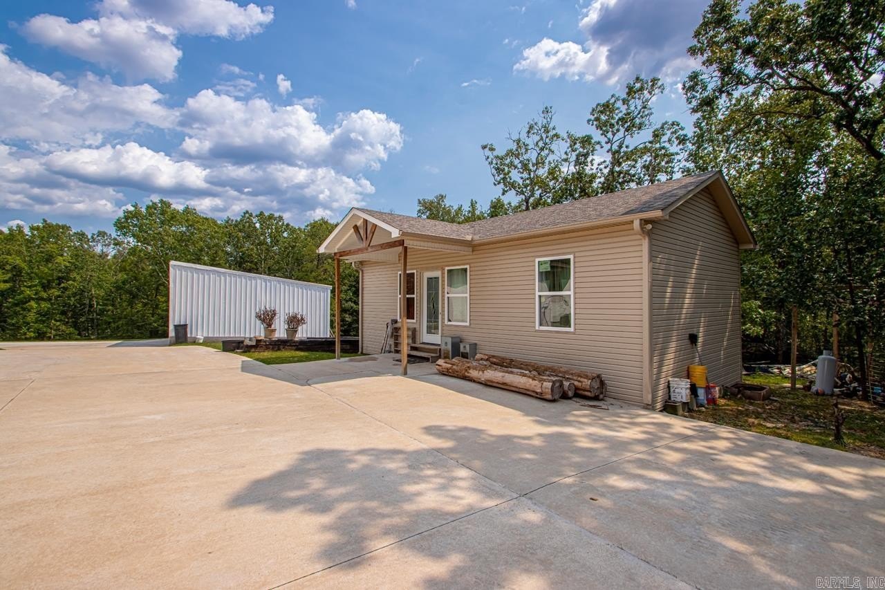 Lonsdale, Arkansas, 72087, United States, 4 Bedrooms Bedrooms, ,4 BathroomsBathrooms,Residential,For Sale,1974688