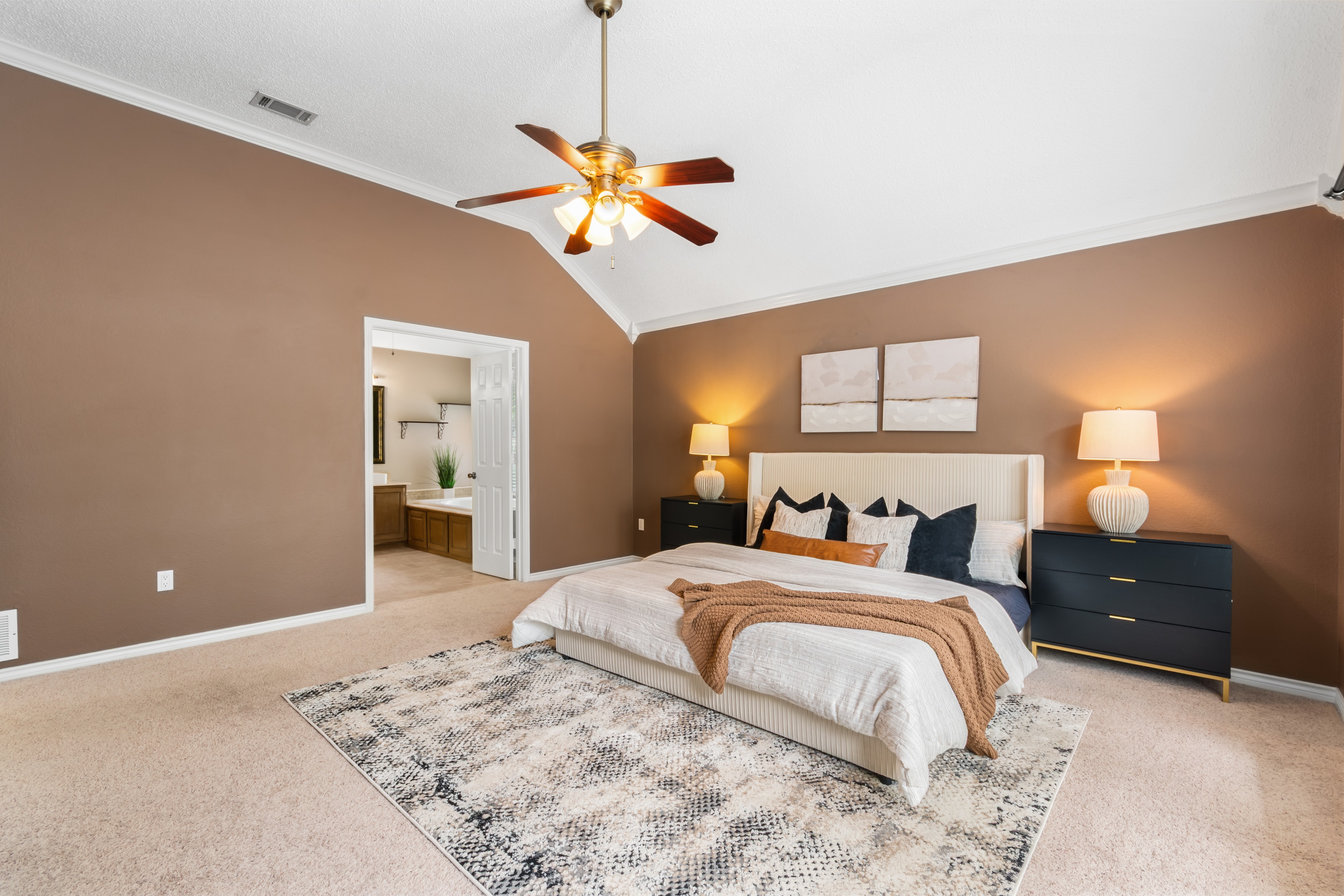  3233 Shady Glen Drive, Grapevine, TX, 76051 - 物件實景