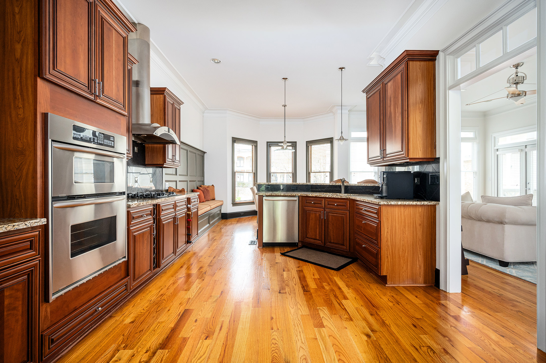  One-of-a-Kind Townhome in the Heart of Brookhaven - 物件實景