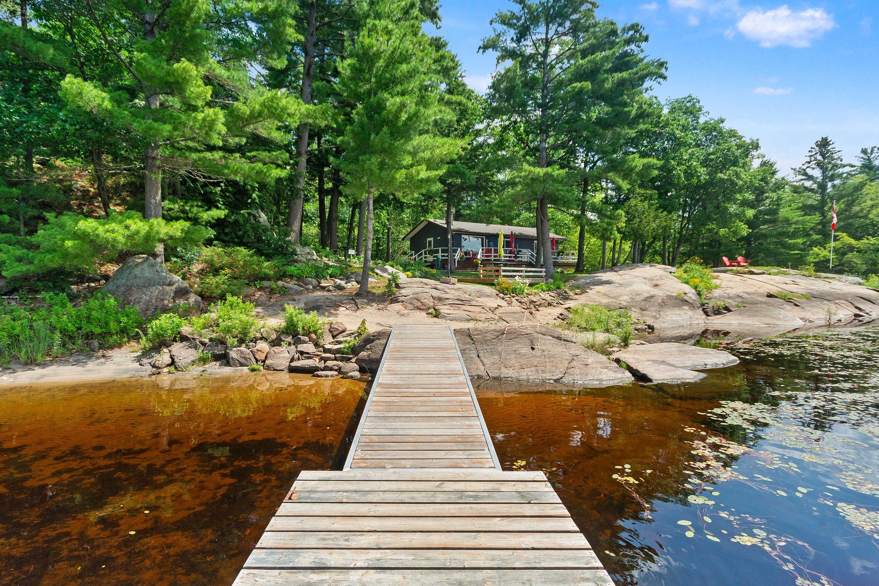  Gibson Lake Family Cottage - 物件實景