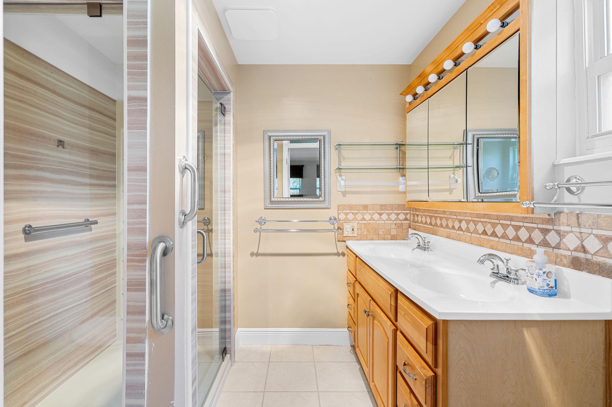  27 Westview Lane, Cocoa Beach, FL, 32931 - 物件實景