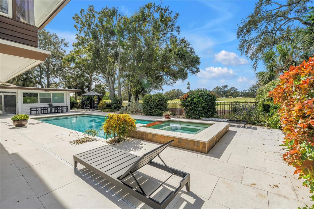 St Petersburg, Florida, 33704, United States, 4 Bedrooms Bedrooms, ,4 BathroomsBathrooms,Residential,For Sale,1991901