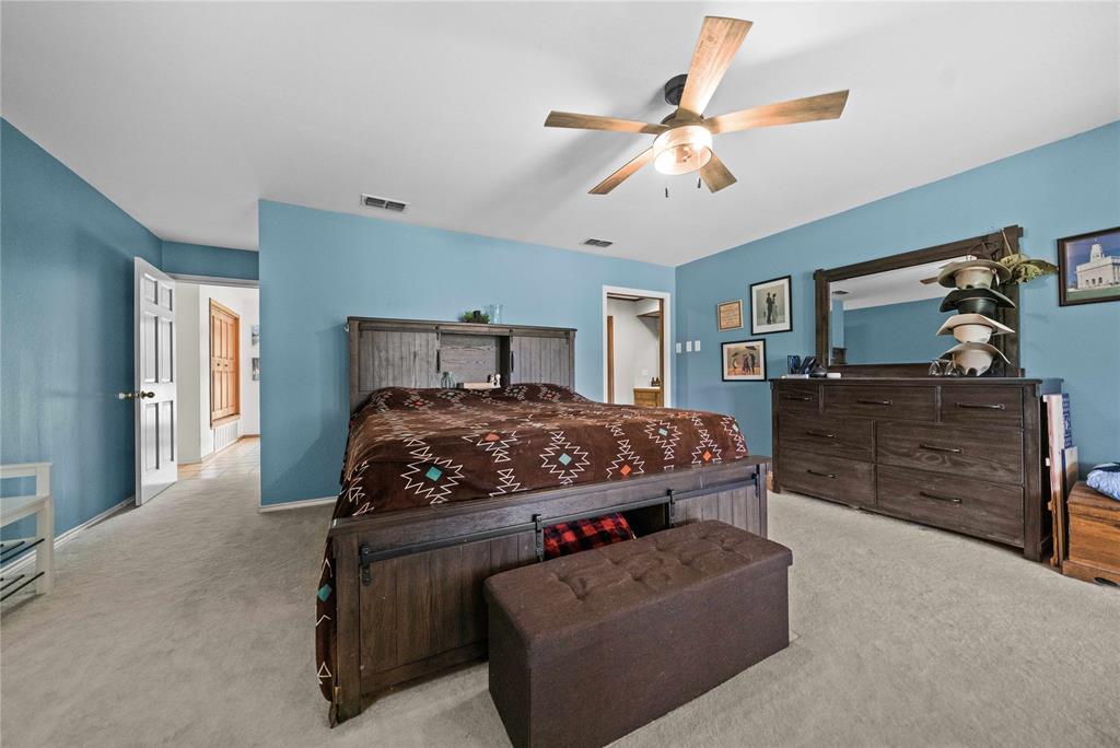 Jacksonville, Texas, 75766, United States, 6 Bedrooms Bedrooms, ,4 BathroomsBathrooms,Residential,For Sale,1992148