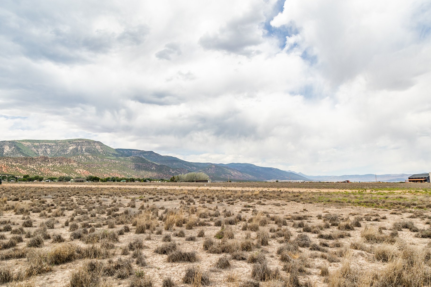  8.5-Acre Lots, No HOA, Stunning Horseshoe Mountain Views - 物件實景