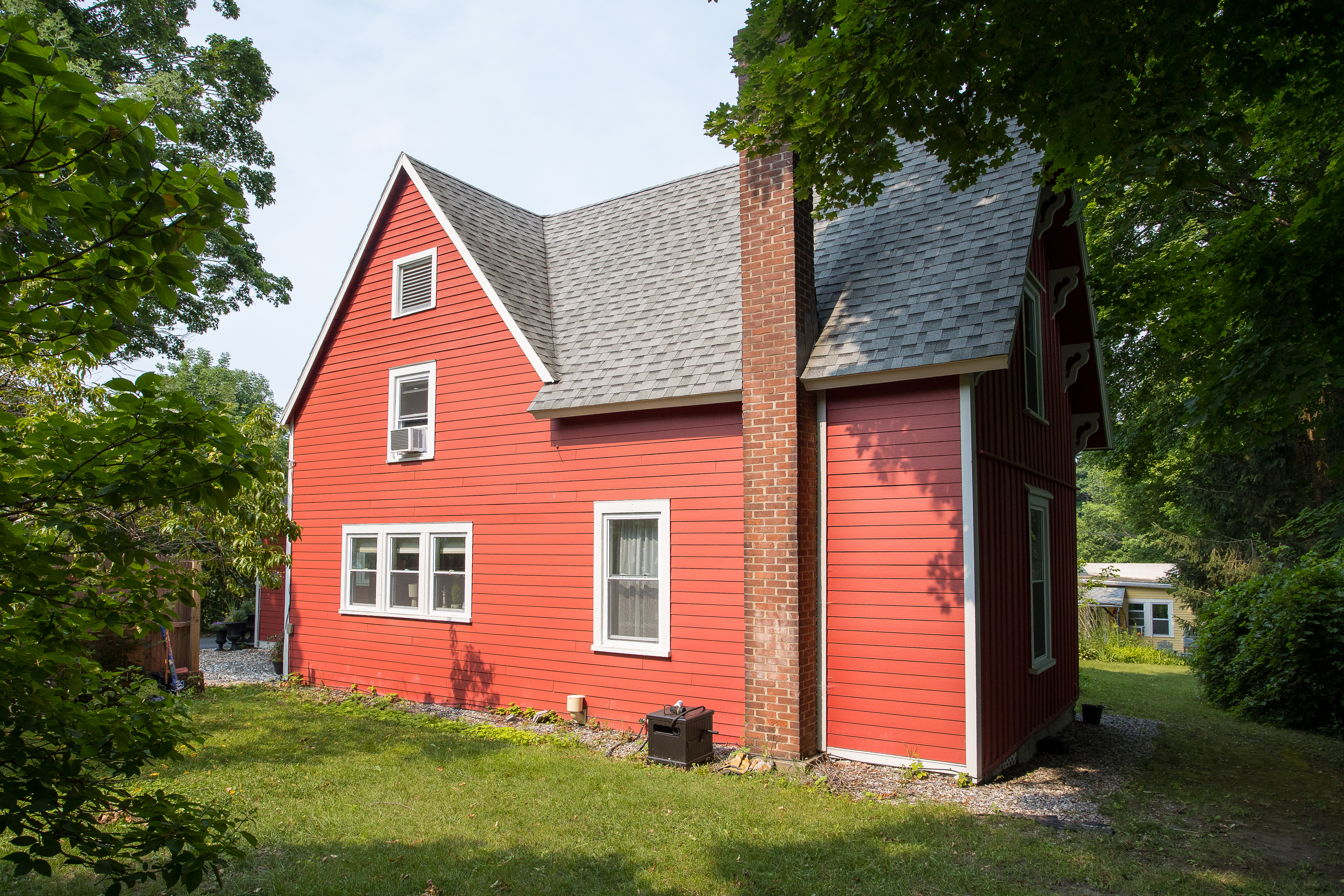  Two Homes. Four Keys. Infinite Potential in the Heart of Housatonic. - 物件實景