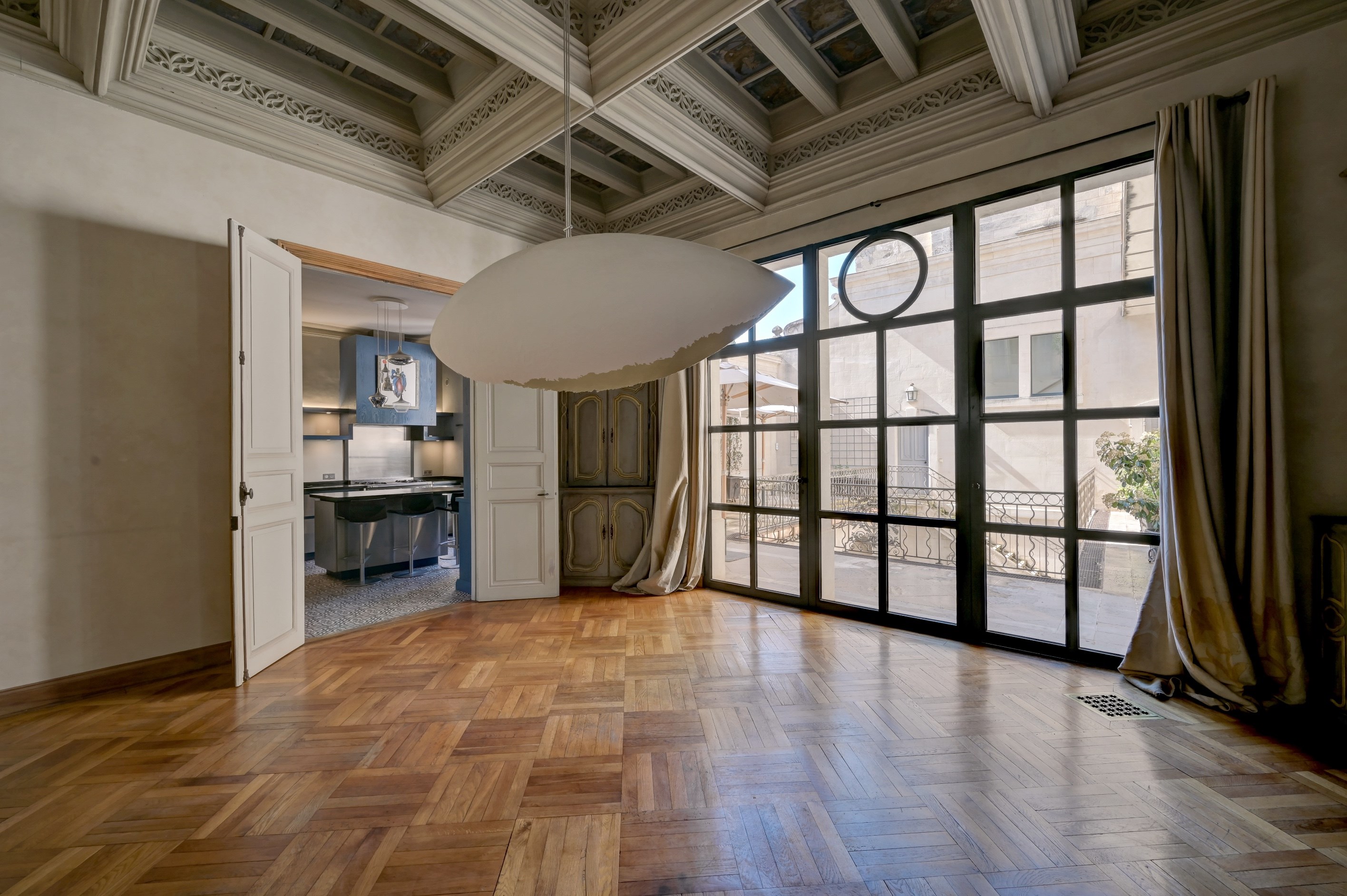  Exceptional 19th-century private mansion with interior courtyard, in the heart … - 物件實景
