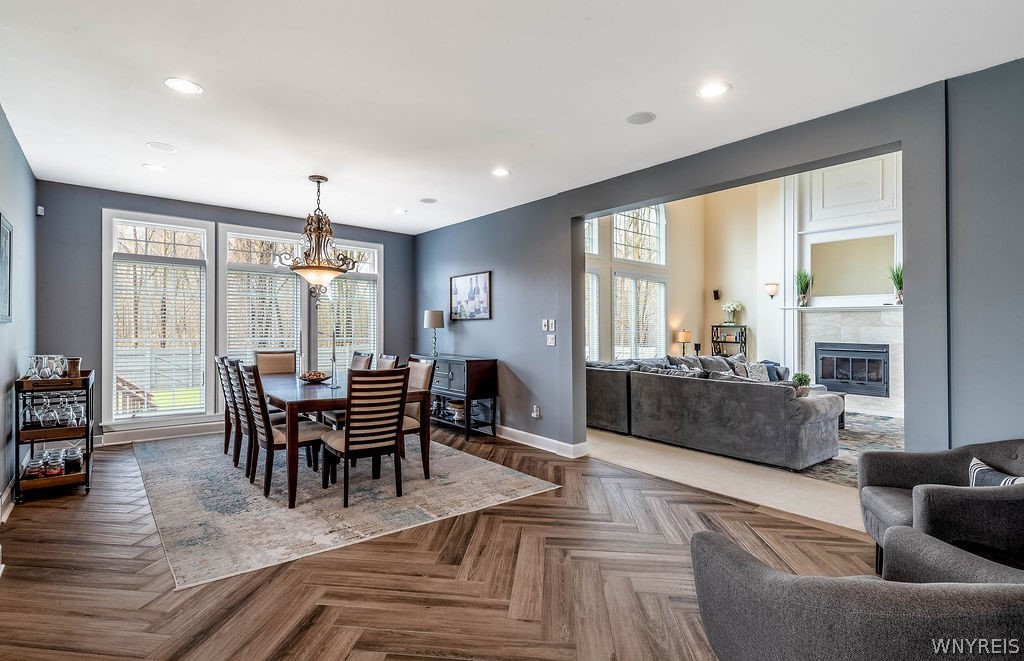 Grand Island, New York, 14072, United States, 5 Bedrooms Bedrooms, ,6 BathroomsBathrooms,Residential,For Sale,2032709