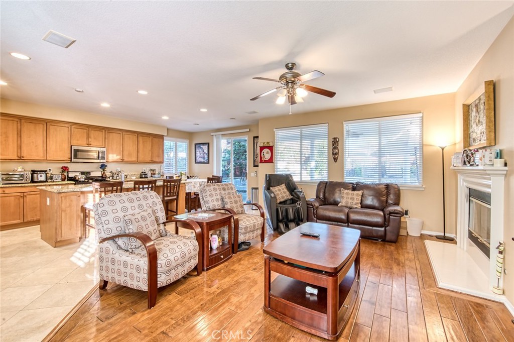 Temecula, California, 92591, United States, 4 Bedrooms Bedrooms, ,3 BathroomsBathrooms,Residential,For Sale,1967946