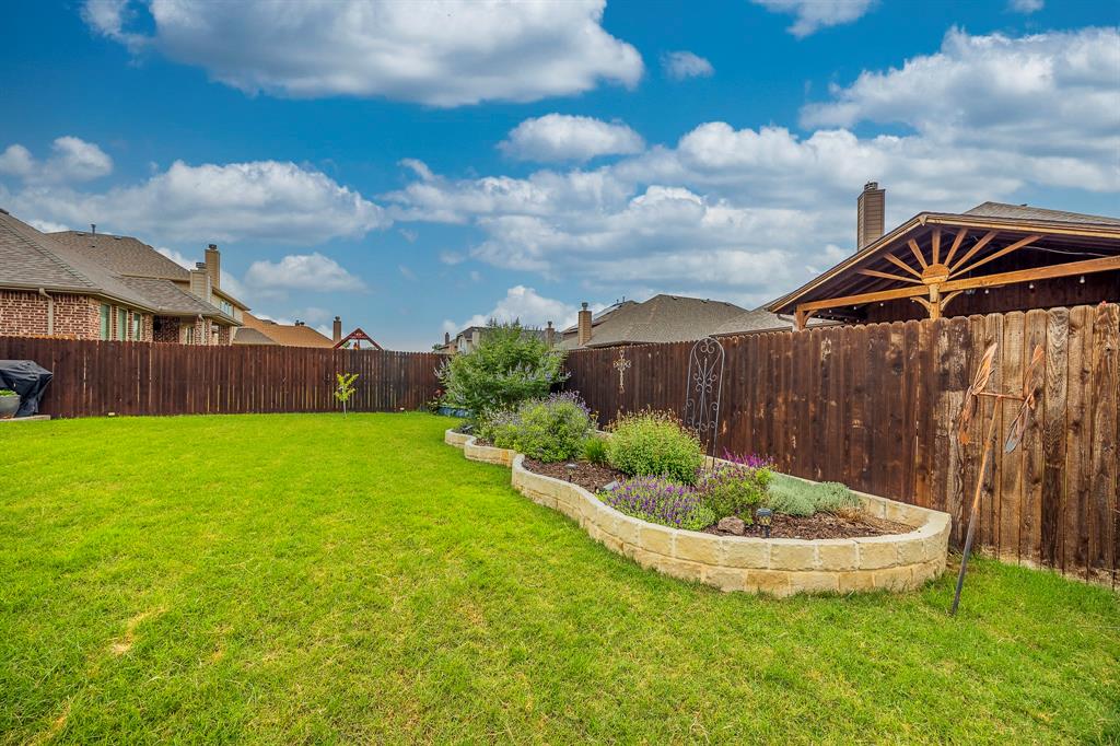 Fort Worth, Texas, 76244, United States, 4 Bedrooms Bedrooms, ,4 BathroomsBathrooms,Residential,For Sale,1860641