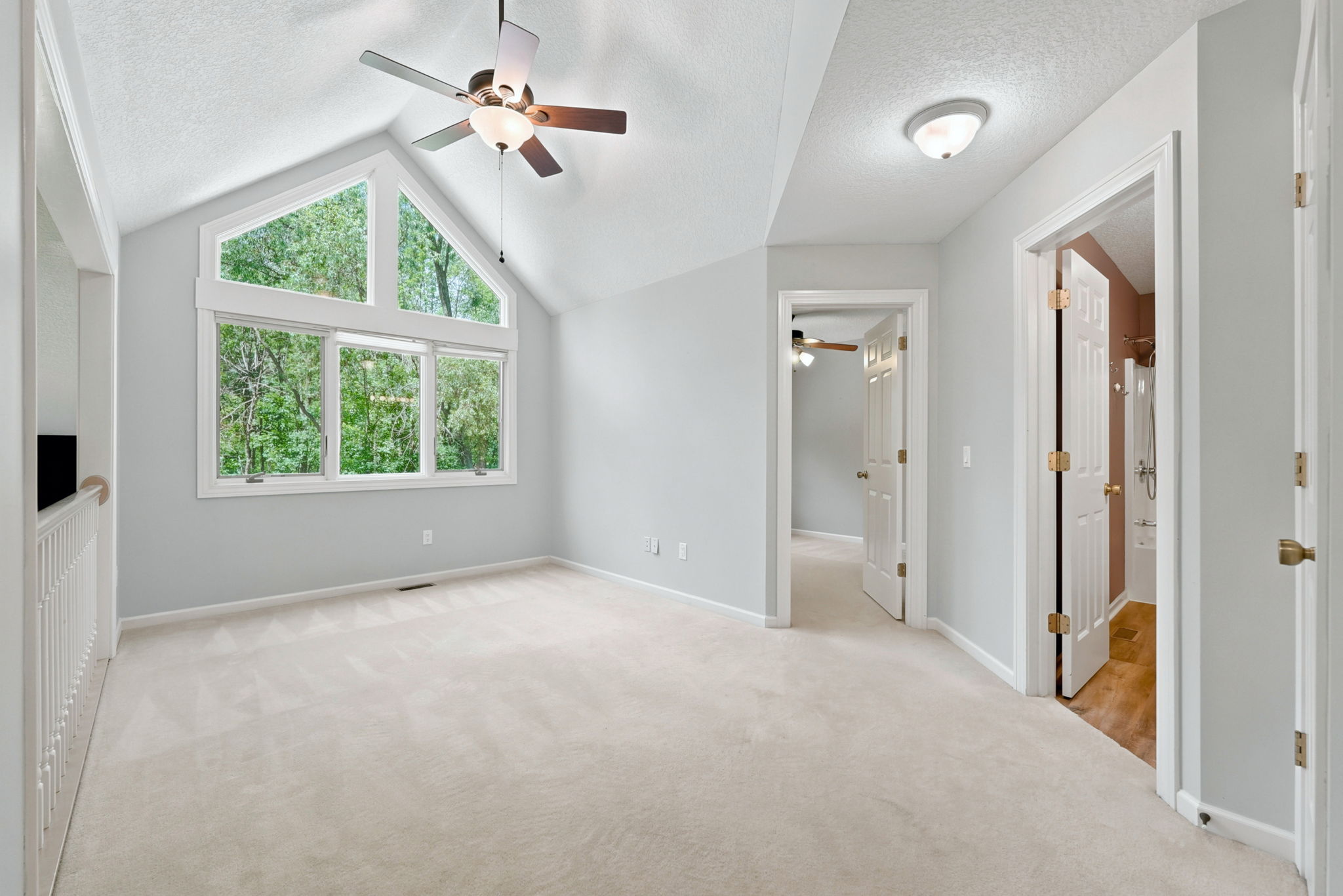  Excellent 3 Bedroom Home with Finished Basement in Fort Wayne - 物件實景