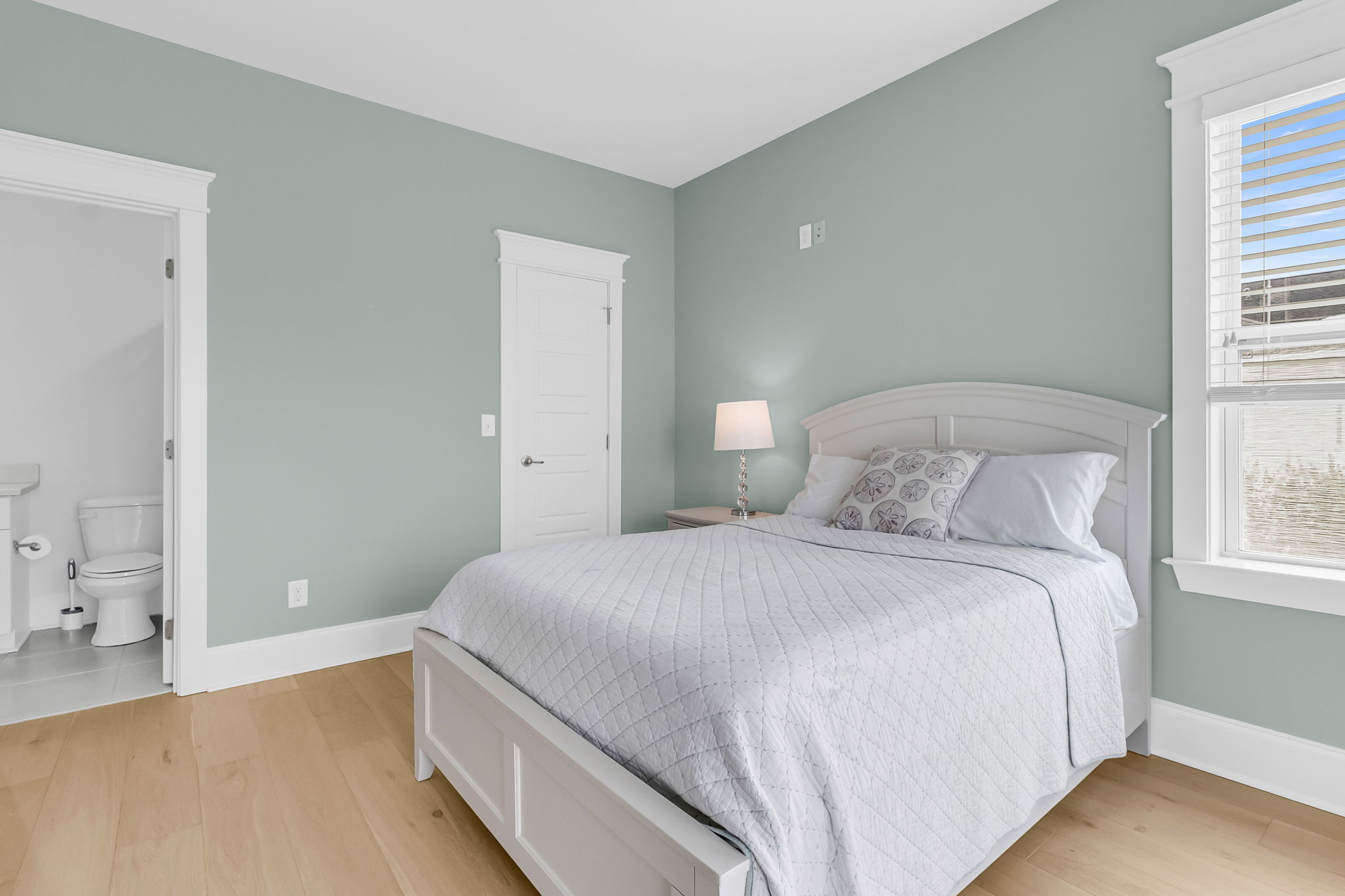  2648 Augustus Street - 物件實景