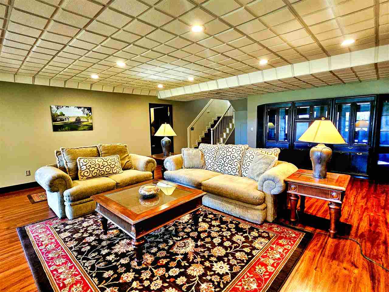 Boyne City, Michigan, 49712, United States, 5 Bedrooms Bedrooms, ,3 BathroomsBathrooms,Residential,For Sale,1986275