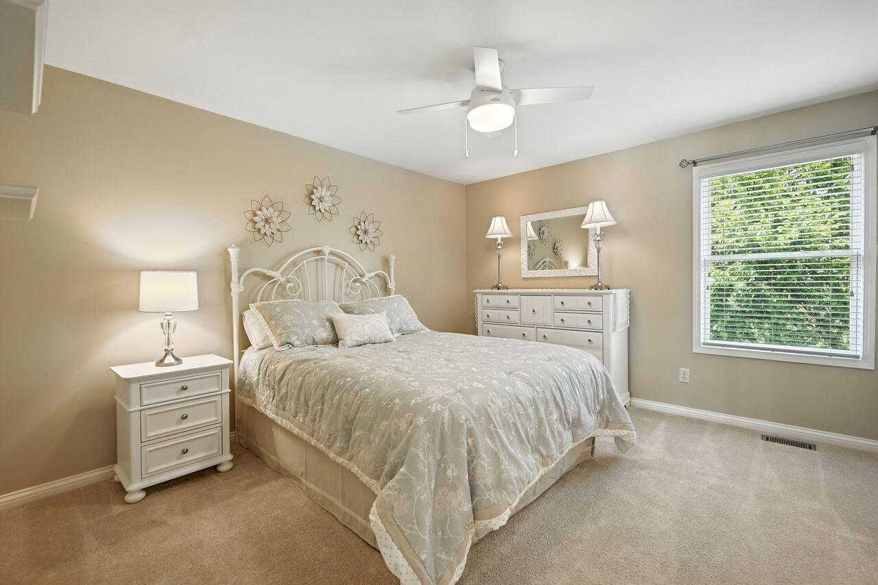 Union, Kentucky, 41091, United States, 4 Bedrooms Bedrooms, ,5 BathroomsBathrooms,Residential,For Sale,1961010