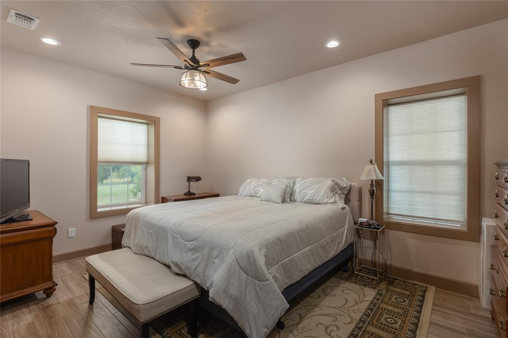Springtown, Texas, 76082, United States, 1 Bedroom Bedrooms, ,1 BathroomBathrooms,Residential,For Sale,1943619
