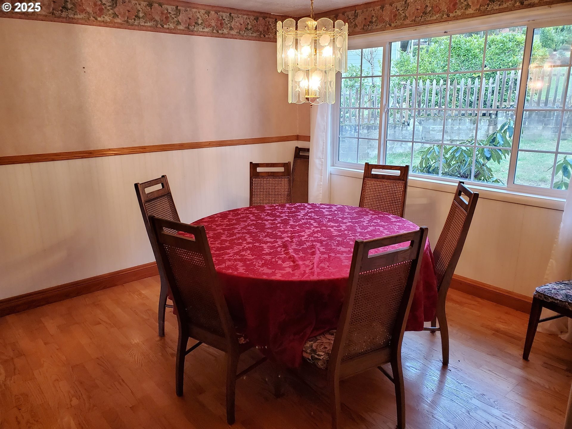 Pleasant Hill, Oregon, 97455, United States, 4 Bedrooms Bedrooms, ,3 BathroomsBathrooms,Residential,For Sale,1753097