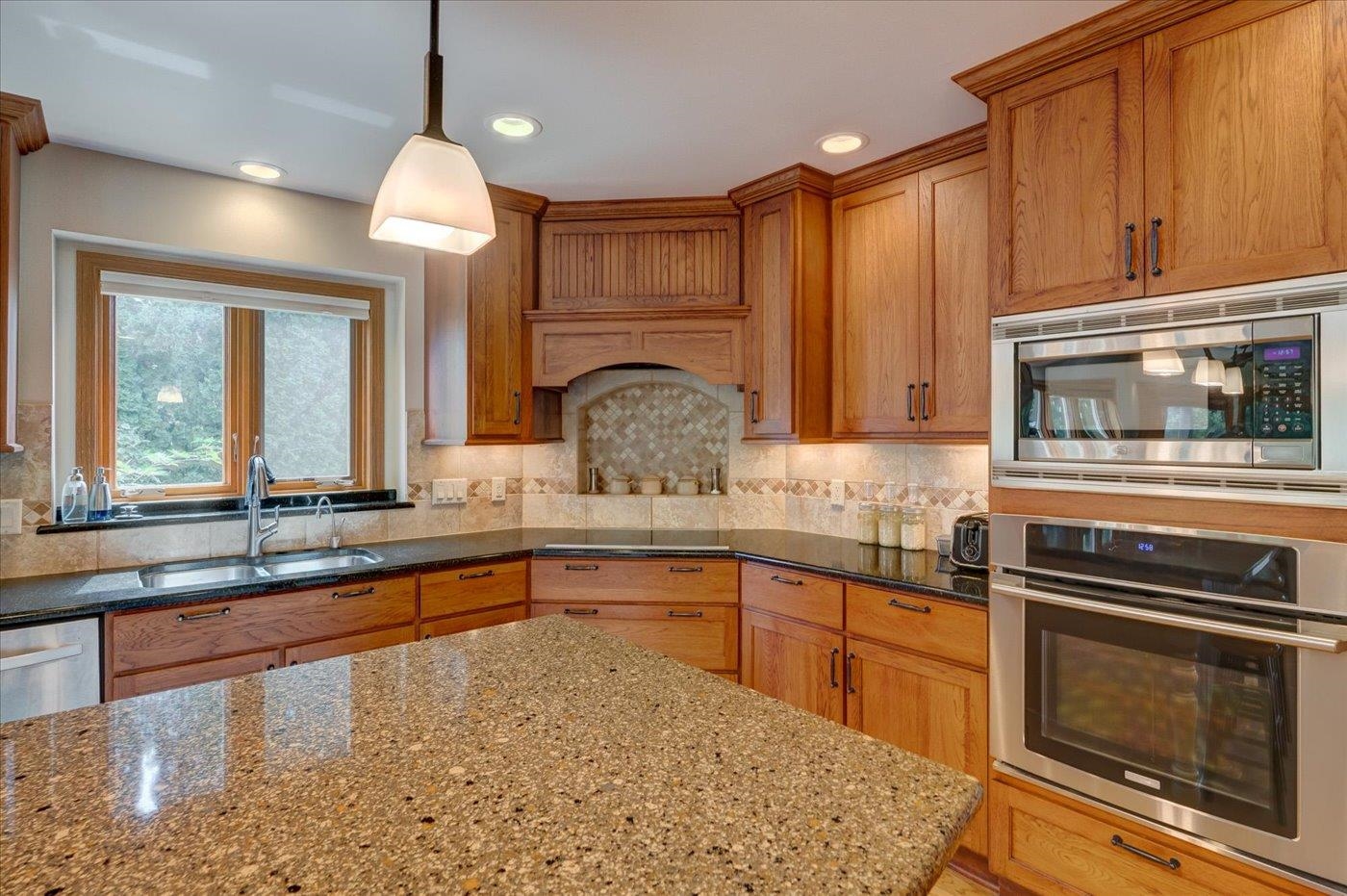 Fitchburg, Wisconsin, 53711, United States, 4 Bedrooms Bedrooms, ,4 BathroomsBathrooms,Residential,For Sale,1977409