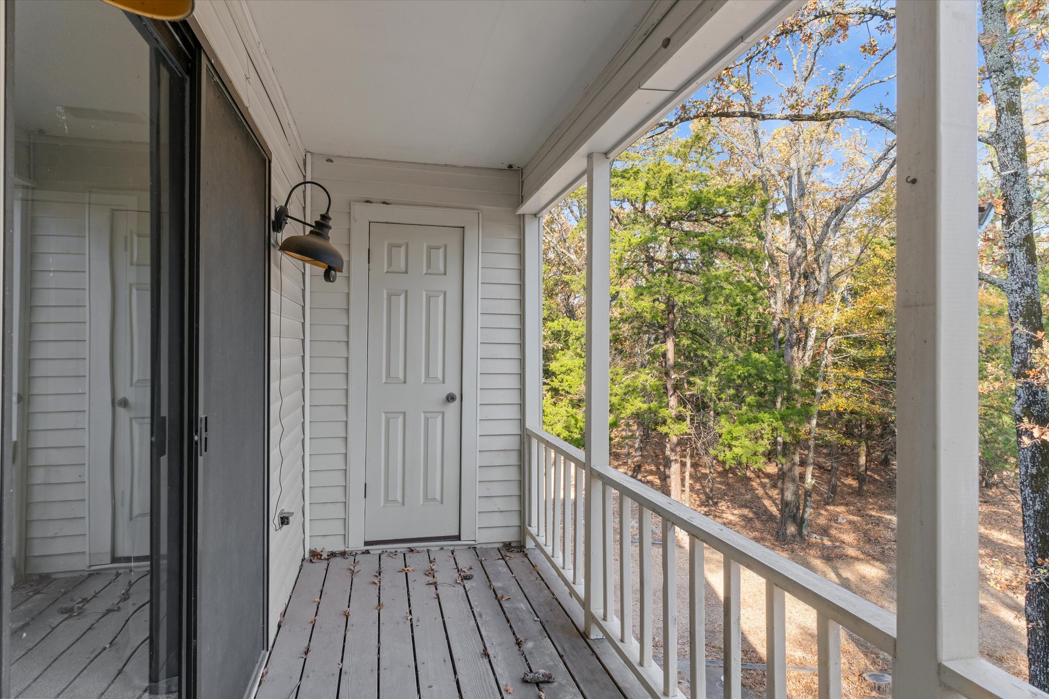 Wills Point, Texas, 75169, United States, 4 Bedrooms Bedrooms, ,4 BathroomsBathrooms,Residential,For Sale,1996475