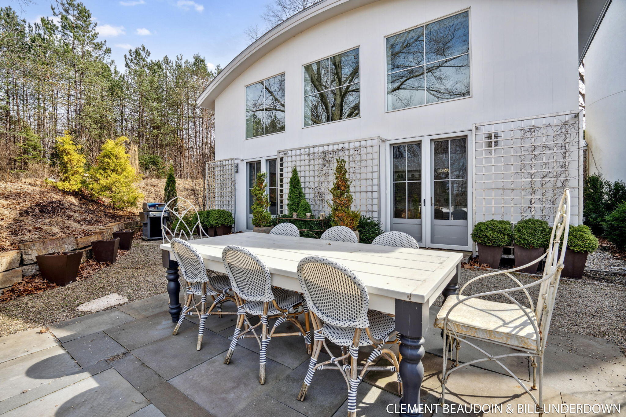 Fennville, Michigan, 49408, United States, 5 Bedrooms Bedrooms, ,7 BathroomsBathrooms,Residential,For Sale,1973707