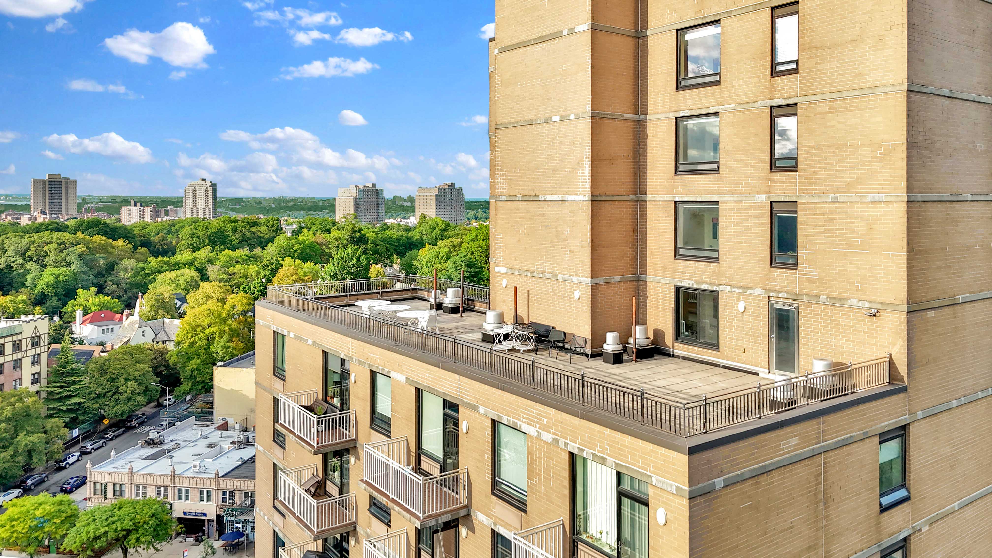  11624 Grosvenor Lane #15B, Kew Gardens, NY, 11418 - 物件實景