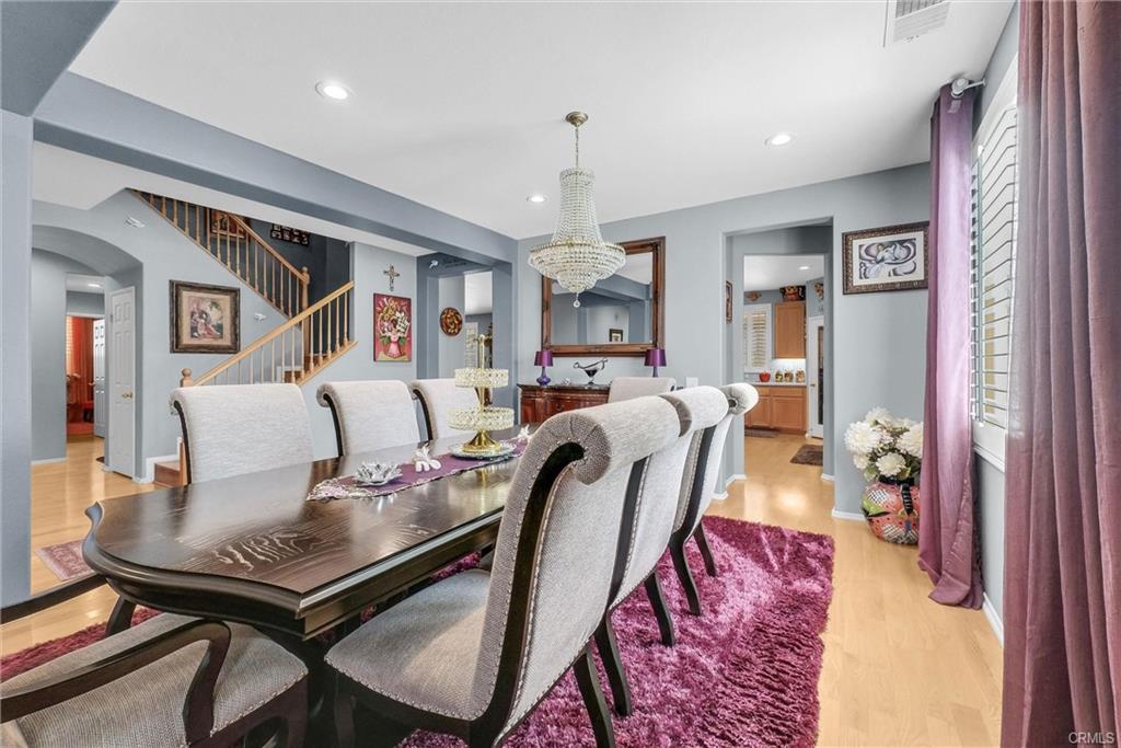 Eastvale, California, 91752, United States, 5 Bedrooms Bedrooms, ,4 BathroomsBathrooms,Residential,For Sale,1825182