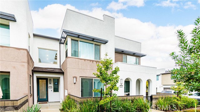 Ontario, California, 91761, United States, 2 Bedrooms Bedrooms, ,2 BathroomsBathrooms,Residential,For Sale,1993844