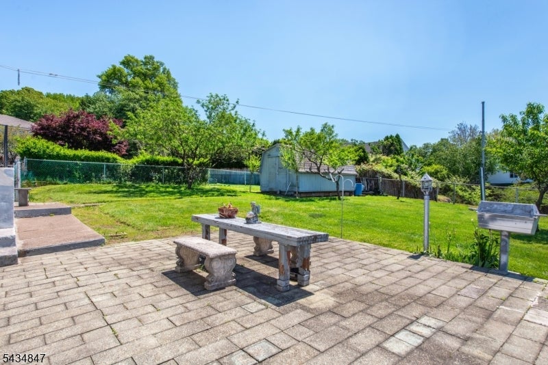 Woodland Park, New Jersey, 07424, United States, 3 Bedrooms Bedrooms, ,3 BathroomsBathrooms,Residential,For Sale,2048674