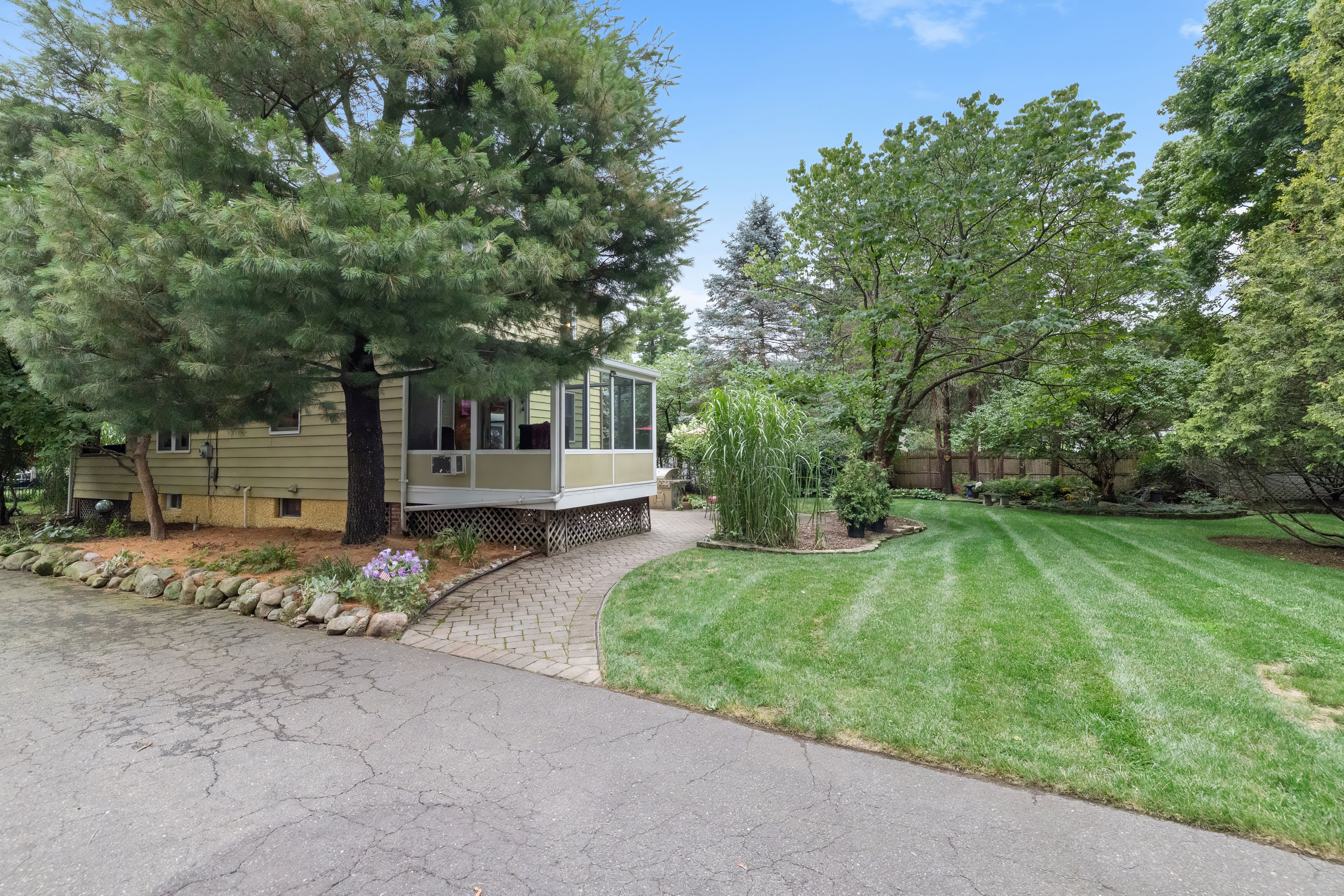  71 Cherry Lane, Ramsey, NJ 07446 - 物件實景