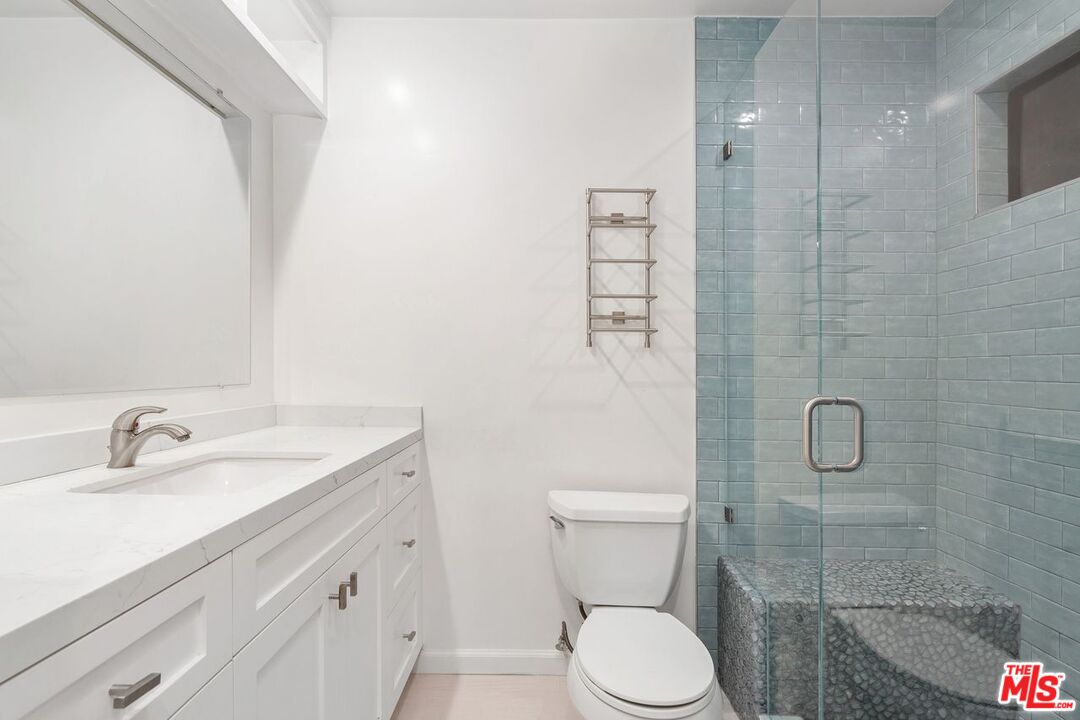 Malibu, California, 90265, United States, ,1 BathroomBathrooms,Residential,For Sale,1999798