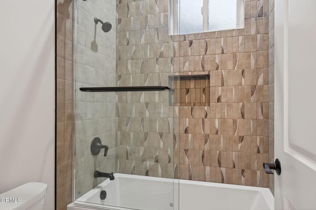 Ventura, California, 93003, United States, 4 Bedrooms Bedrooms, ,4 BathroomsBathrooms,Residential,For Sale,1912108