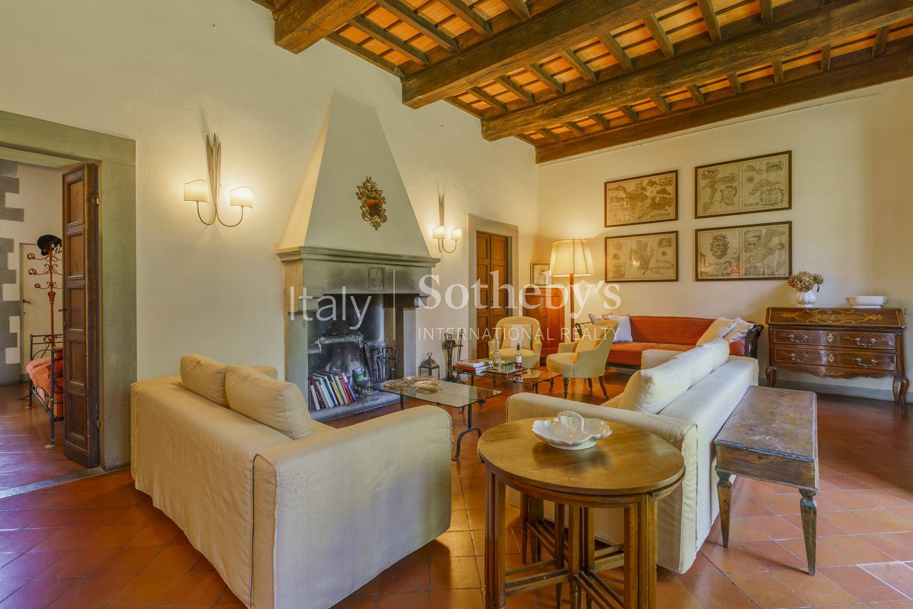  Prestigious estate with private pool - 物件實景
