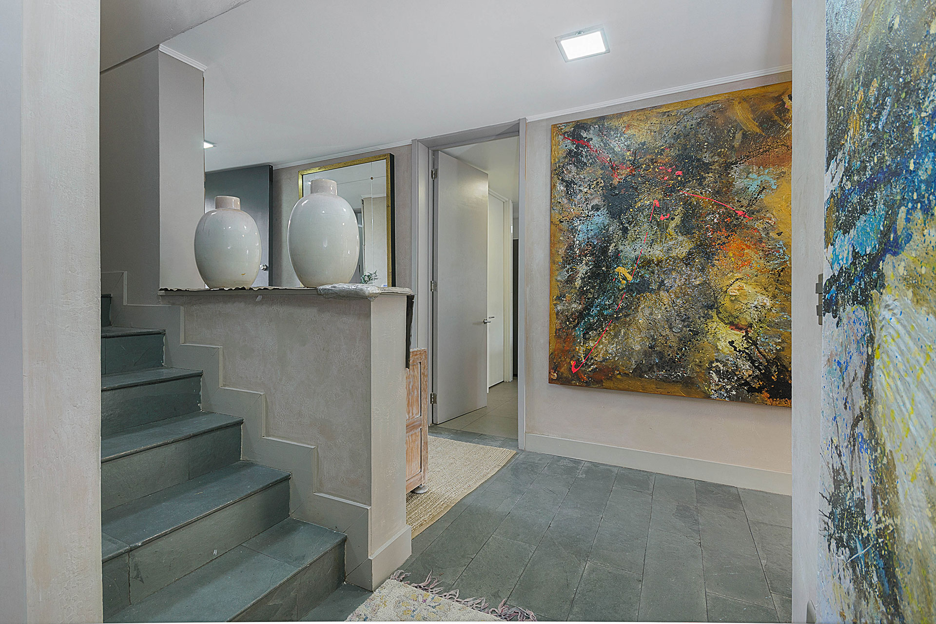  5-Bedroom Mediterranean-Style Home in Piedra Roja - 物件實景