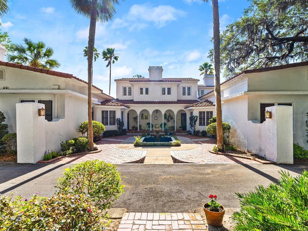 Eustis, Florida, 32736, United States, 6 Bedrooms Bedrooms, ,6 BathroomsBathrooms,Residential,For Sale,1805278