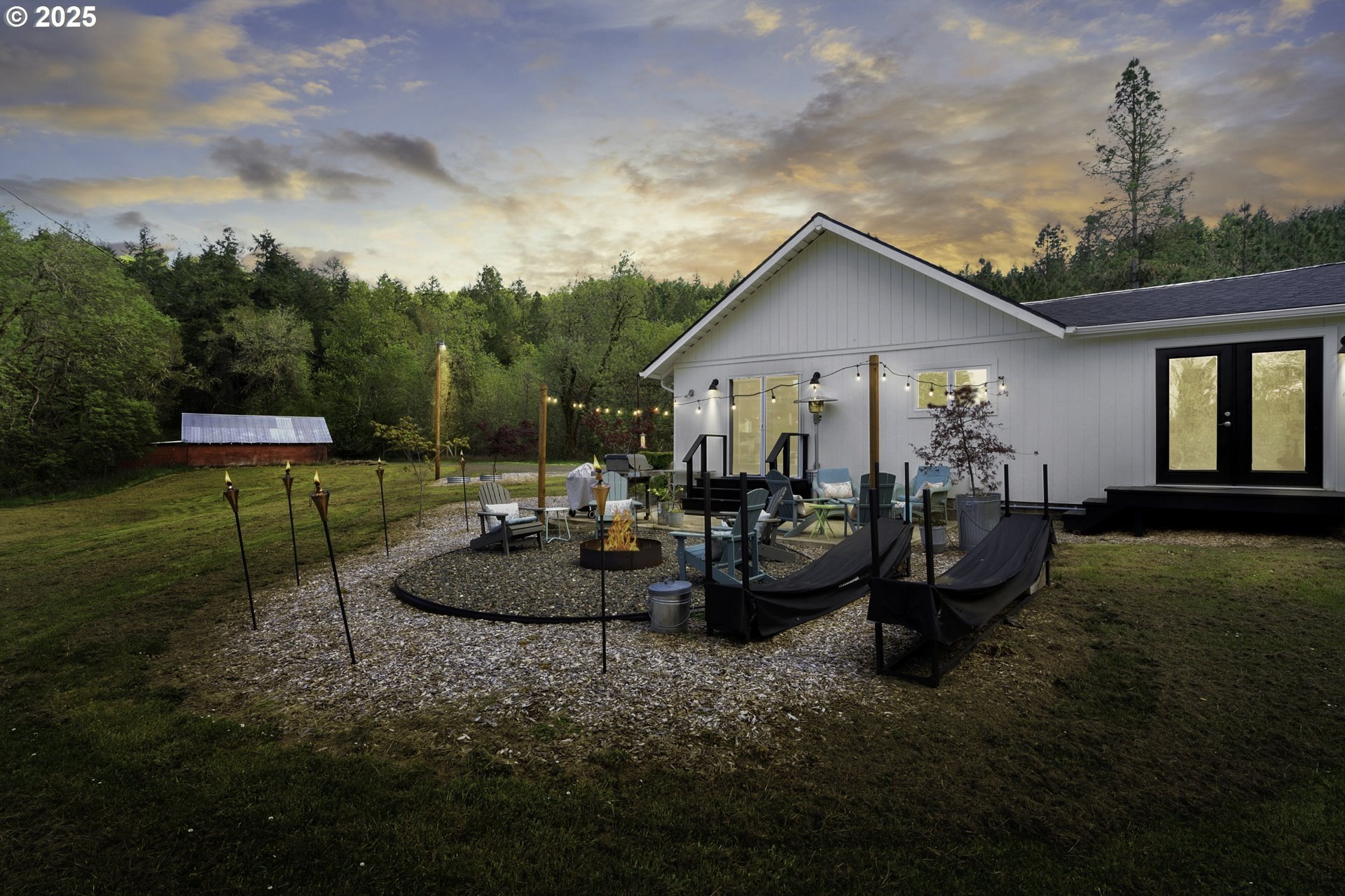 Roseburg, Oregon, 97471, United States, 3 Bedrooms Bedrooms, ,2 BathroomsBathrooms,Residential,For Sale,1793843