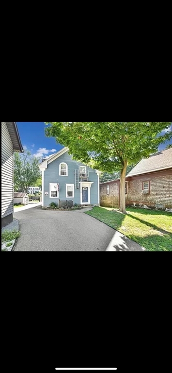 252 Somerset Ave, Taunton, Massachusetts, 02780, United States, 4 Bedrooms Bedrooms, ,2 BathroomsBathrooms,Residential,For Sale,252 Somerset Ave,1494405