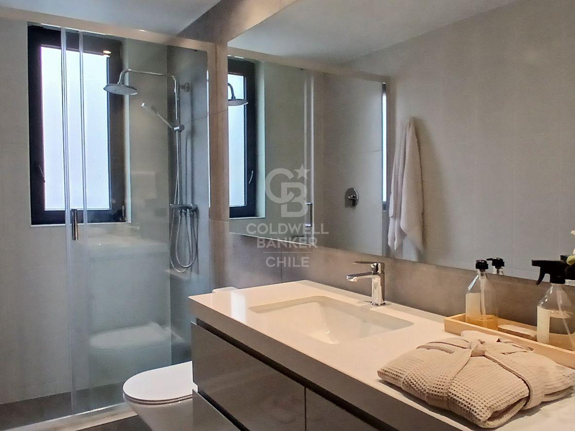 Las Condes, Chile, 3 Bedrooms Bedrooms, ,3 BathroomsBathrooms,Residential,For Sale,1896382