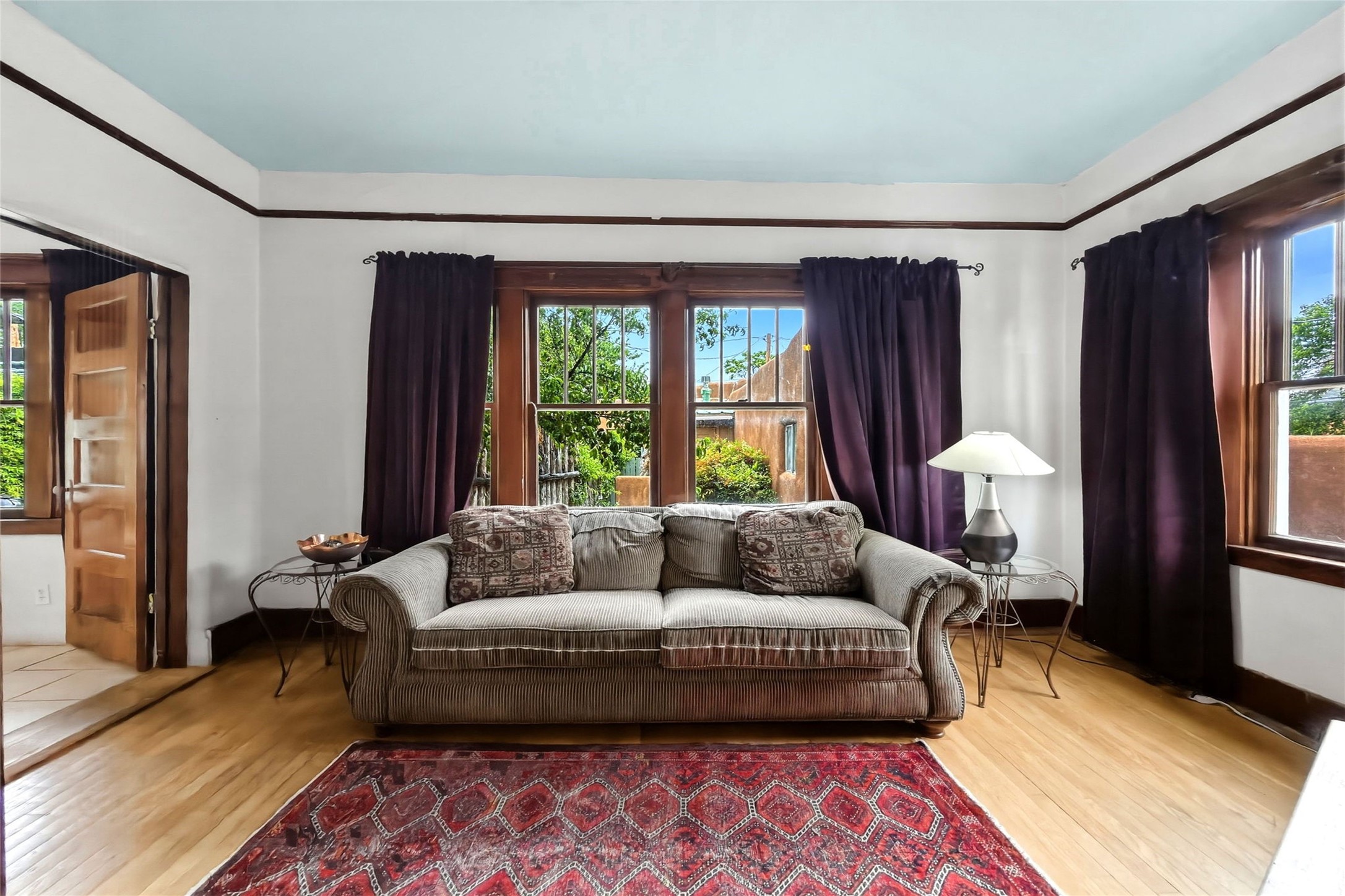  216 E Santa Fe Avenue - 物件實景