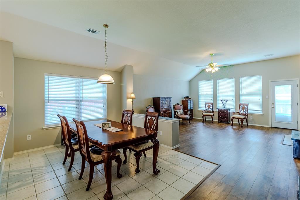 Plano, Texas, 75025, United States, 3 Bedrooms Bedrooms, ,2 BathroomsBathrooms,Residential,For Sale,1984176