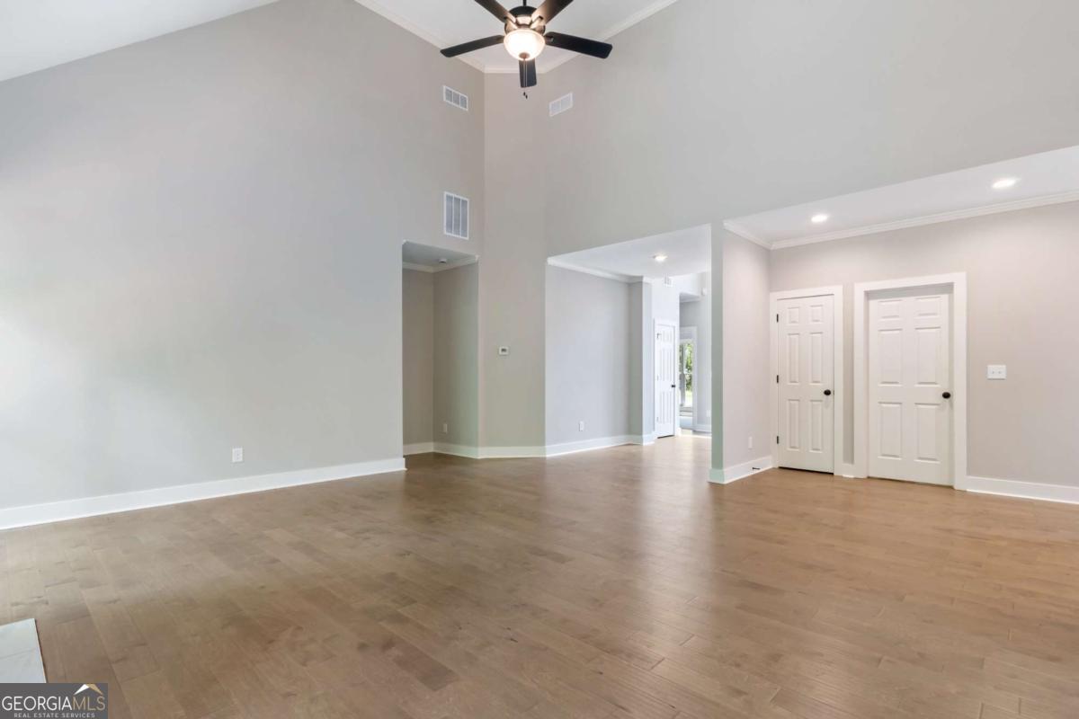 Athens, Georgia, 30605, United States, 3 Bedrooms Bedrooms, ,2 BathroomsBathrooms,Residential,For Sale,1906497